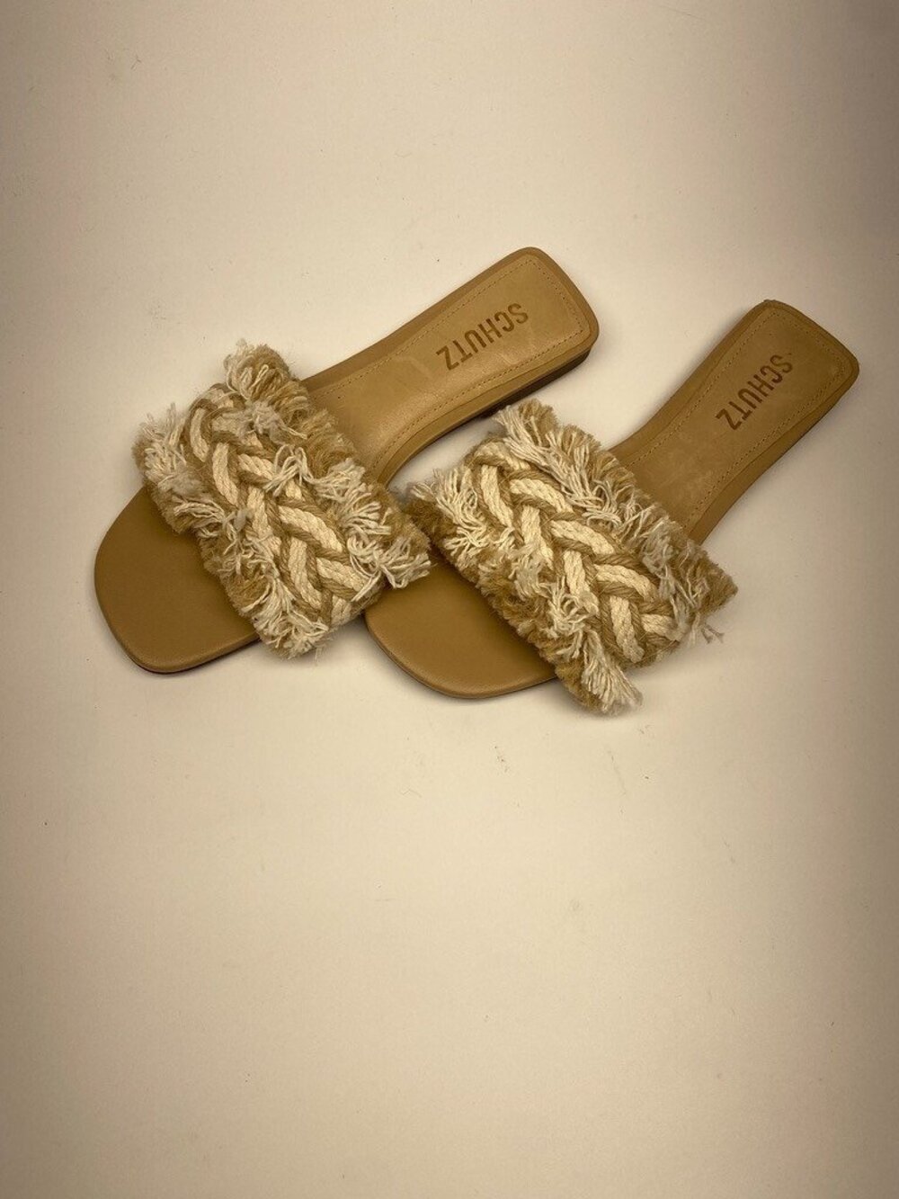 Schutz Womens  Adelia Beige Frayed Flat Sandal Sz 6.5